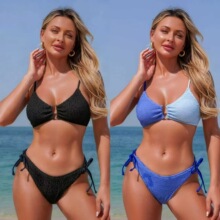 �¿�W�����Q���uͨbikini���в�U���Ը�¶����Ȫ�ȼ�Ӿ��Ӿ�bŮ