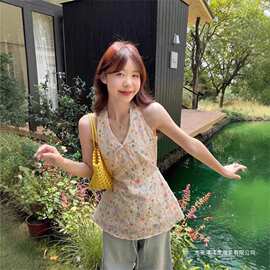 法式碎花印花挂脖吊带背心女夏季绝美叠穿海边设计感小众外穿上衣