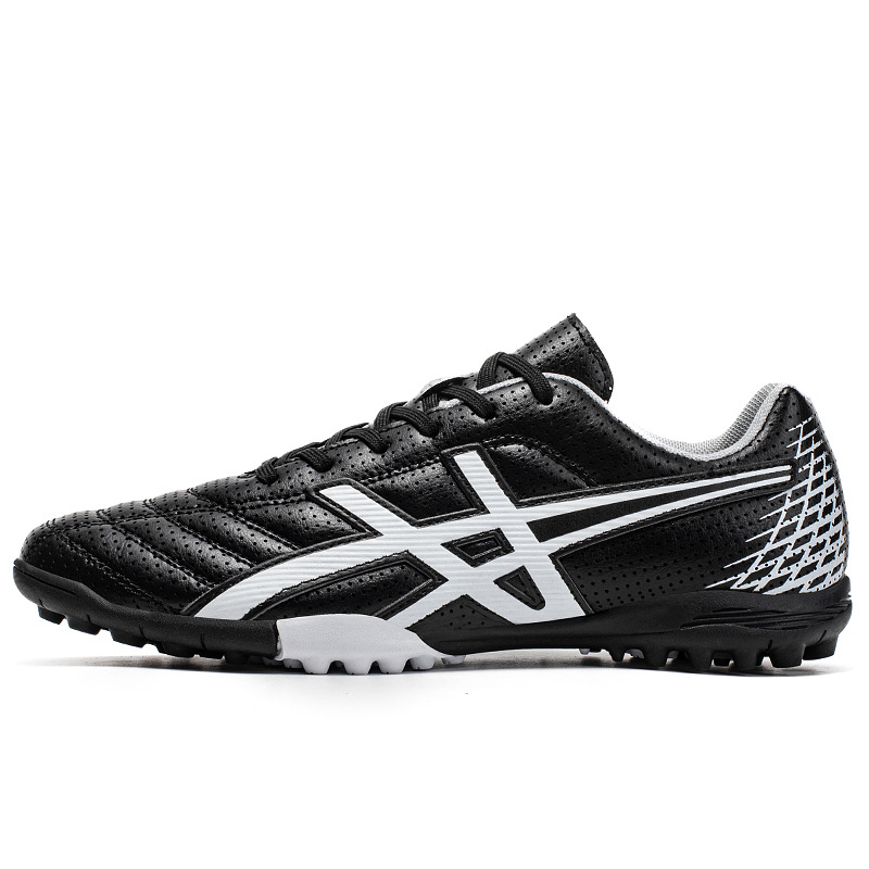 Zapatos de fútbol para hombres y mujeres estudiantes adolescentes AG clavos largos entrenamiento de carreras de clavos al por mayor tecnología ventilada para adolescentes