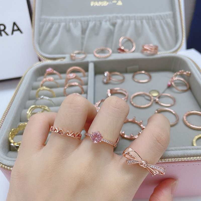 Heart-Shaped Pink Diamond Ring - Image 5