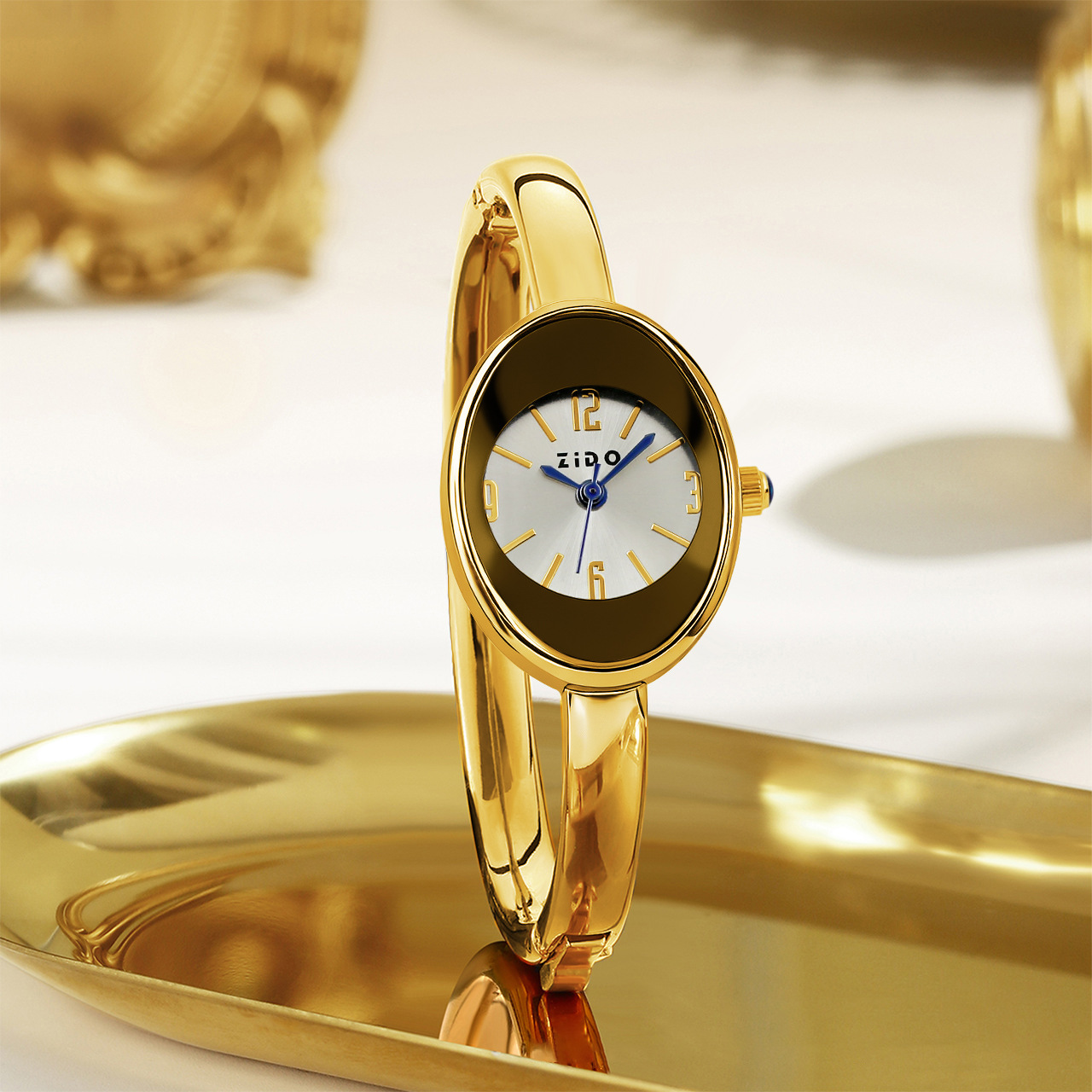 Novo relógio feminino de luxo com design exclusivo e pulseira oval para atacado e comércio internacional._voghion.com