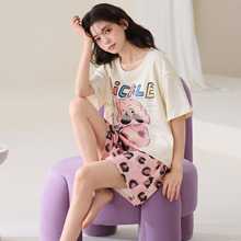 ����Բ�챡������͸���Ҿӷ�2026���ļ���Ů�������ʶ���̿���װ
