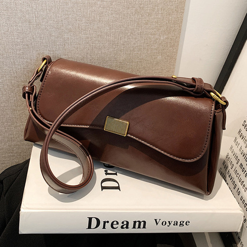 Women's High-End Style Large Capacity New Trend Fashion Crossbody Bag for Autumn/Winter, Unconventional Shoulder/Axial Bag