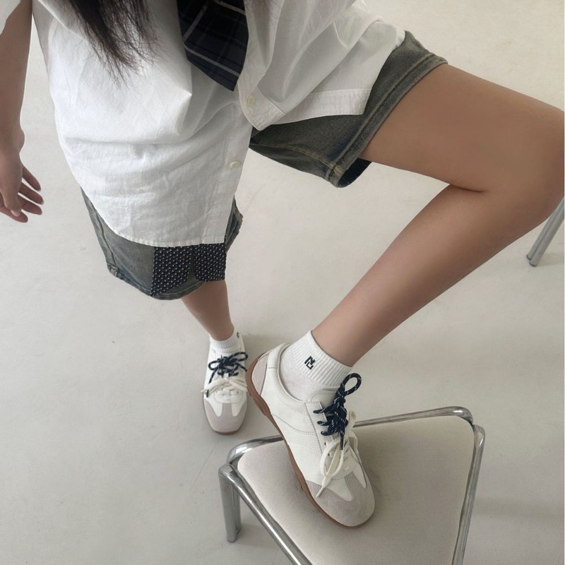 レトロカジュアル女性用道徳訓練靴 2025 春と秋の新作ダブル靴紐多用途フォレストシューズ女性用フラットスポーツシューズ|undefined