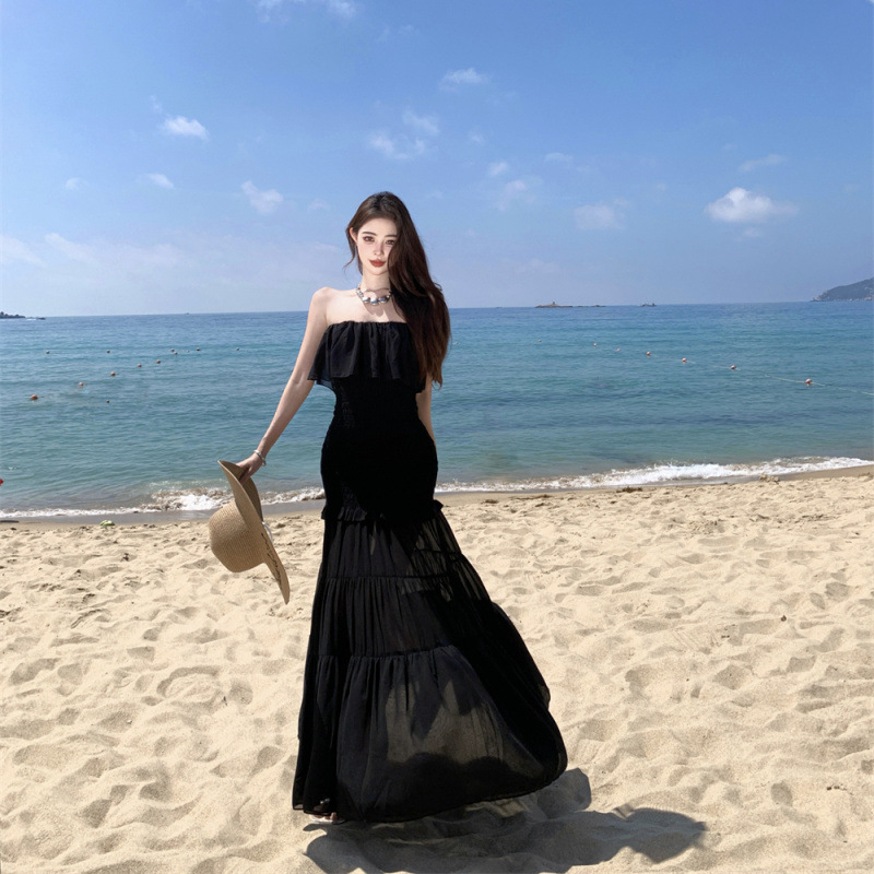 Black Sexy Ruffled Backless Tube Top Dress for Women 2025 New Romantic Escape Waist Mesh Splicing Dress