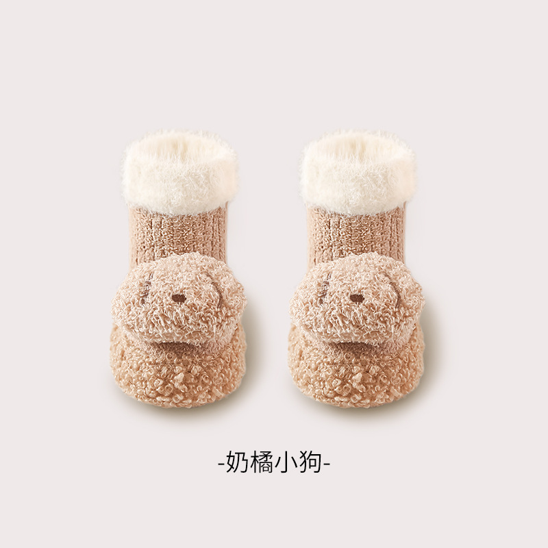 2024 invierno nuevos zapatos de piso para bebés calcetines antideslizantes interiores 0 - 12 de diciembre zapatos para bebés calcetines gruesas