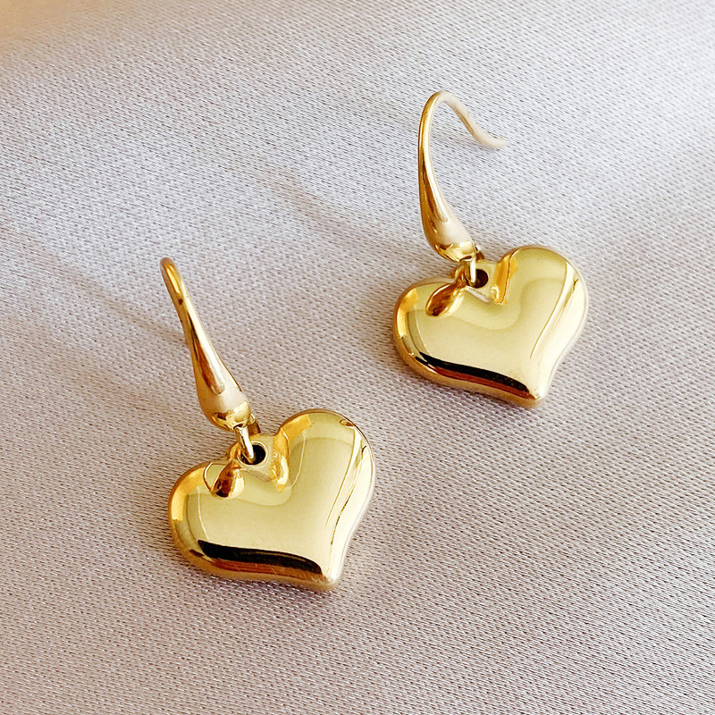 Fashion Heart 304 Stainless Steel No Inlaid 18K Gold Plated Earrings display picture 3