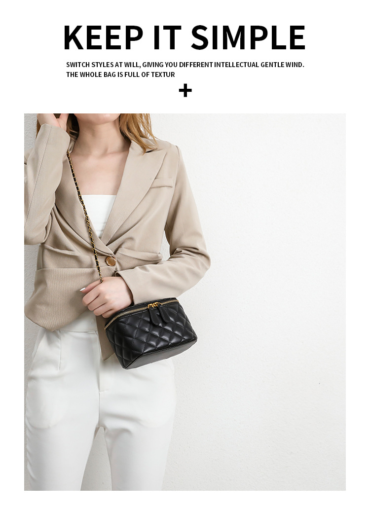 Xiaoxiangfeng Lingge Chain Small Square für Damen 2024 Neue vielseitige Mini-Umhängetasche mit goldenem Ball und Lippenstift_voghion.com