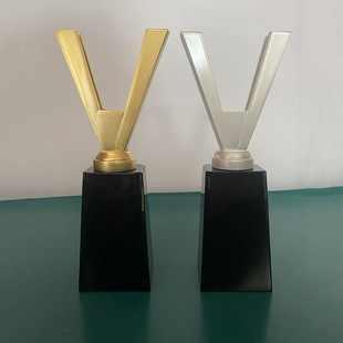 Trophy V-shaped glass clip gold and silver copper crown second runner-up creative lettering outstanding employees honorary team awards