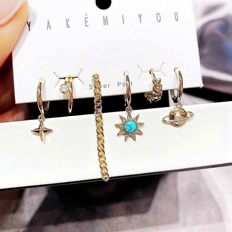 Wholesale Jewelry Metal Chain Tassel Turquoise Star Copper Earrings Nihaojewelry display picture 1