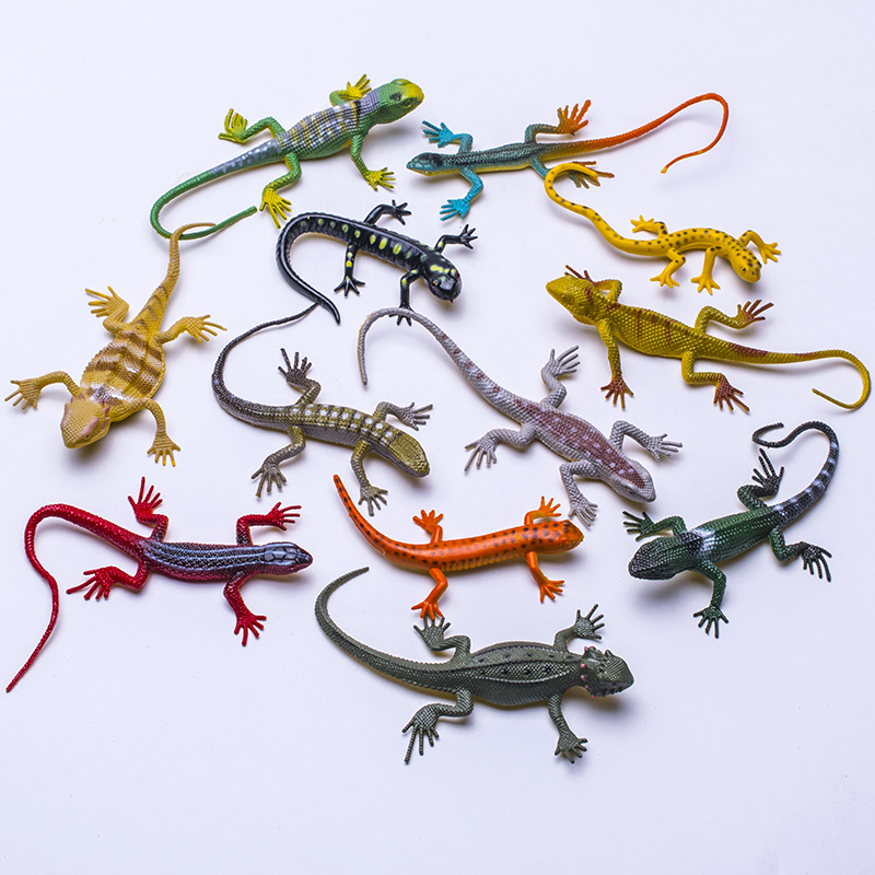 12-piece colorful simulated lizard toys: Crawling 4-legged gecko, skink, and wall lizard models—wholesale bagged lizards