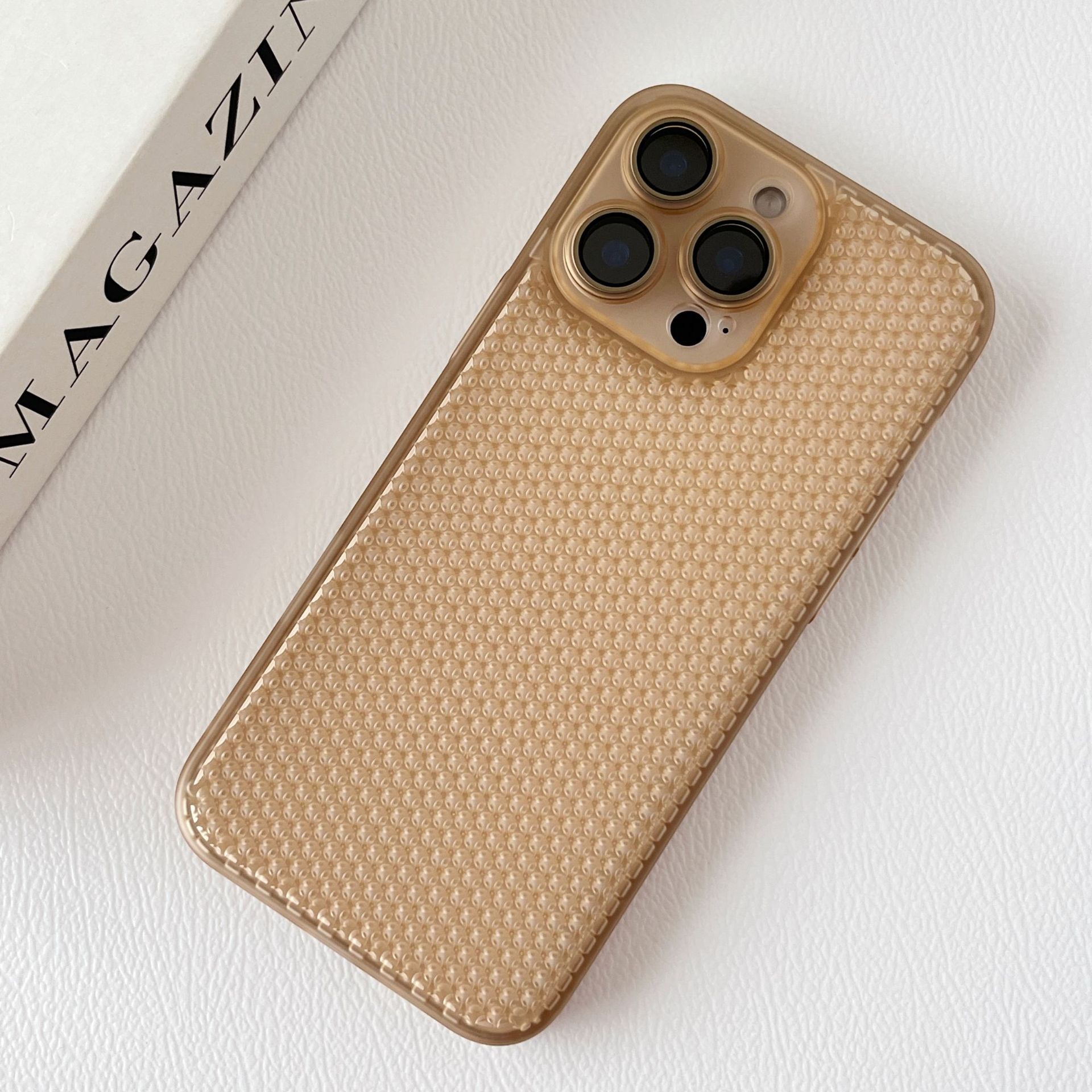 Modo de malla de sueño de disipación de calor de oro transparente