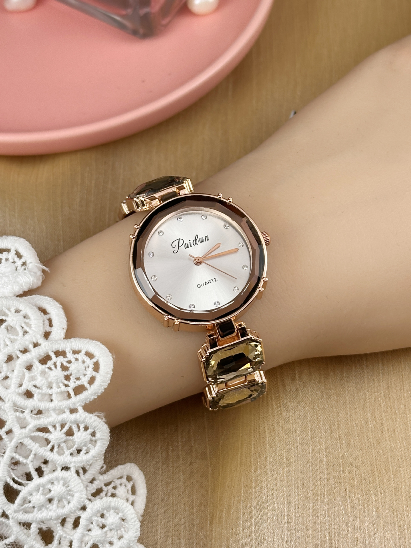 Casual Vocabulary Words/Name Quartz Watch display picture 17