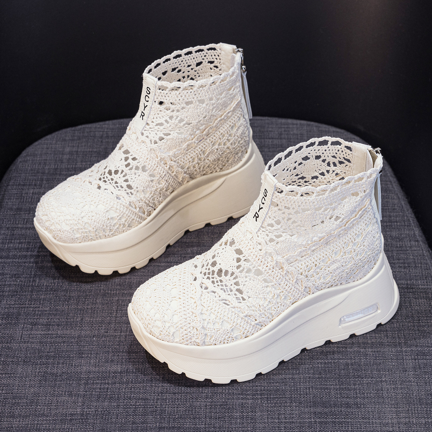 Giày sneaker nữ đế dày lưới ren hở mũi phong cách thể thao thời trang — Be 5067, Vang 5067, Den 5067
