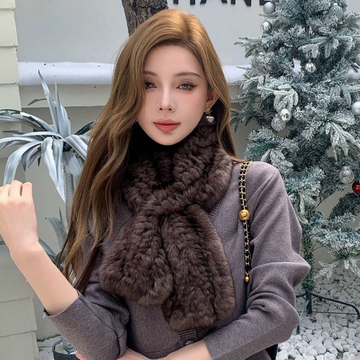 Autumn and Winter Atmosphere-Inspired Elegant Small Bow Tie Rabbit Fur Woven Short Chanel-Style Fur Scarf and Collar