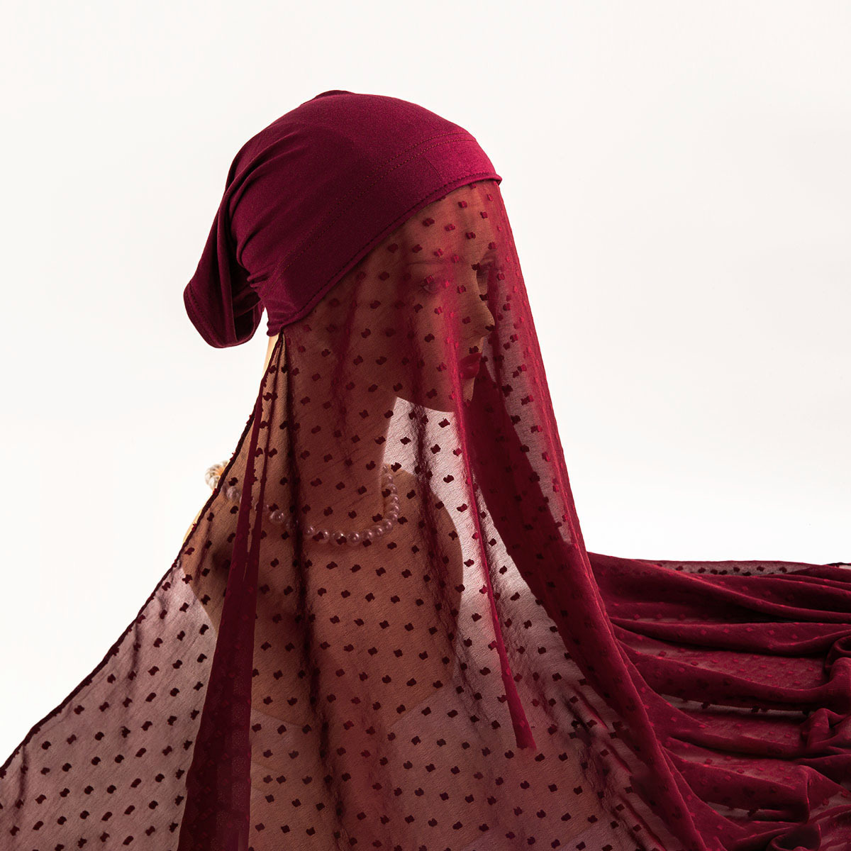 Waarm verkafen eenzeg Faarf Kugelröhrehutt integréiert praktesch Schal nei Moud Chiffon Kostüm laang Schal Fraen Grousshandel_voghion.com