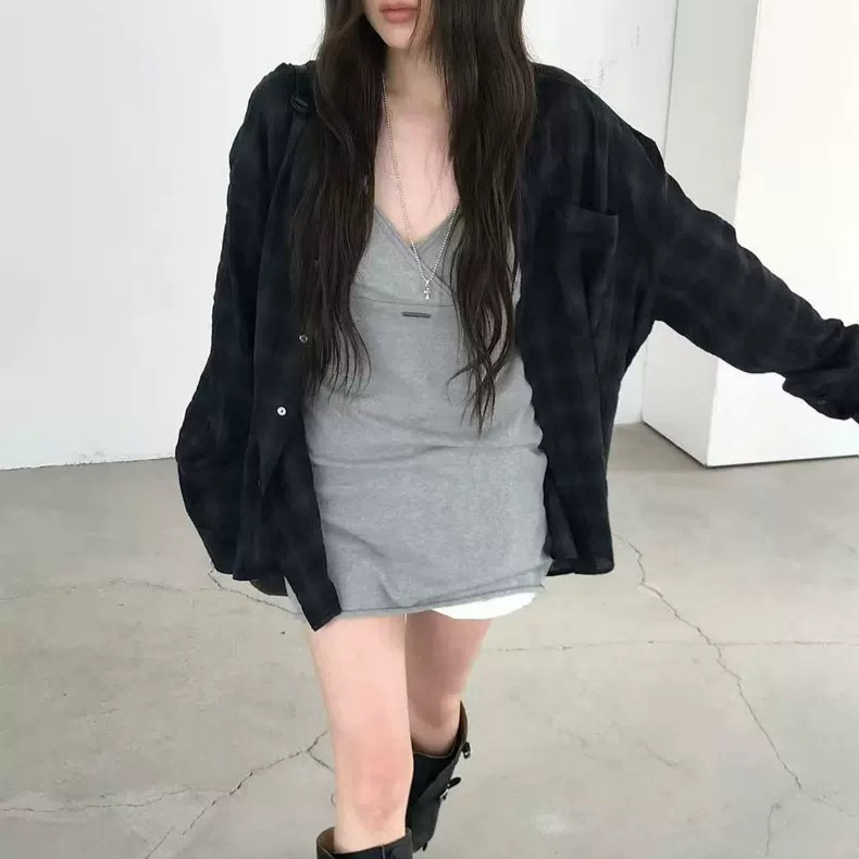 Qc Non-Returnable 2026 Summer New Korean Dongdaemun V-Neck Slim-Fit Knit Camisole Dress / Plaid Long-Sleeve Shirt with Turn-Down Collar Qc Non-Returnable 2026 Summer New Korean Dongdaemun V-Neck Slim-Fit Knit Camisole Dress / Plaid Long-Sleeve Shirt with Turn-Down Collar
