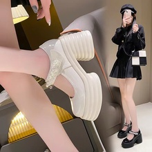 厚底婚鞋女主婚纱神器松糕鞋春季矮子乐粗跟珍珠玛丽珍新娘高跟鞋