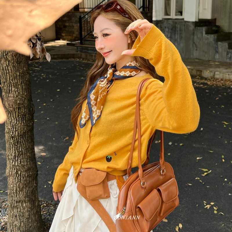 韩系简约橘黄色腰果花丝巾女文艺复古系脖小方巾个性气质百搭配饰|undefined