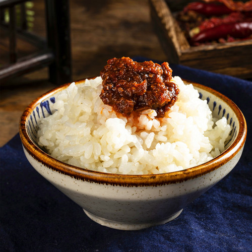 Yunnan specialty mushroom meat sauce, rice sauce, chili sauce, noodle sauce, miscellaneous sauce for rice, mushroom dipping sauce