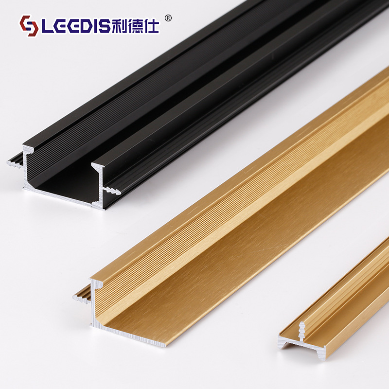 Factory-direct modern wardrobe doors: invisible parent-child handles, minimalist full-height groove design, seamless edge-to-edge installation with concealed handles.