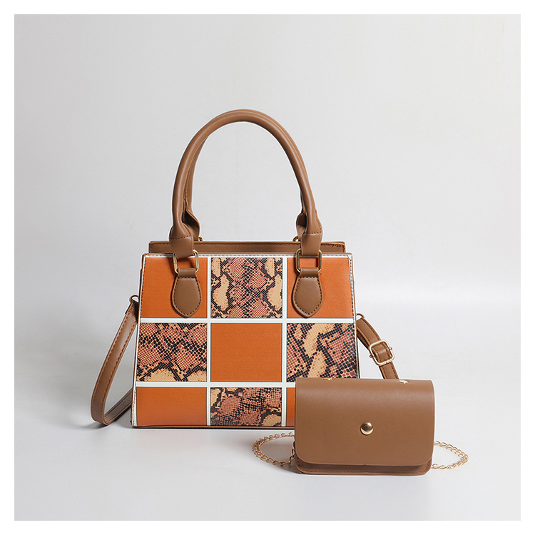 Women's Medium Pu Leather Plaid Elegant Classic Style Zipper Crossbody Bag display picture 7