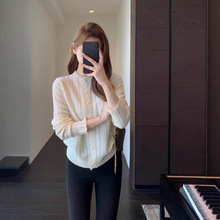 温柔甜美设计感小众蕾丝边欧根纱开衫针织衫上衣女冬新款2025