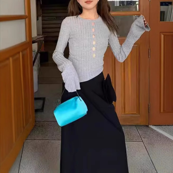初秋镂空设计感针织衫女潮流圆领休闲慵懒风打底外穿纯色修身毛衣|undefined