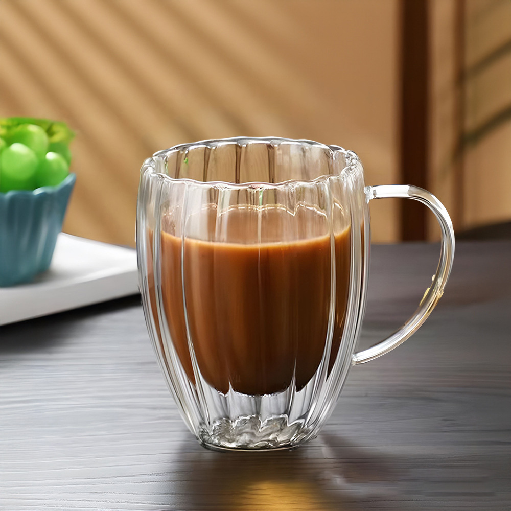 Taza de vidrio de alta borosilicona transparente con mango creativo de alta temperatura resistente a la taza de café