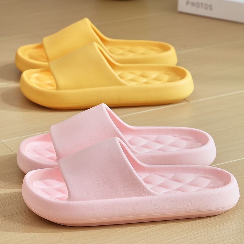 Women's Home Bathroom Slippers with a Sense of Stepping on Shit, Non-Slip Summer Couple Slippers, Men's Indoor Thick-Soled Eva Home