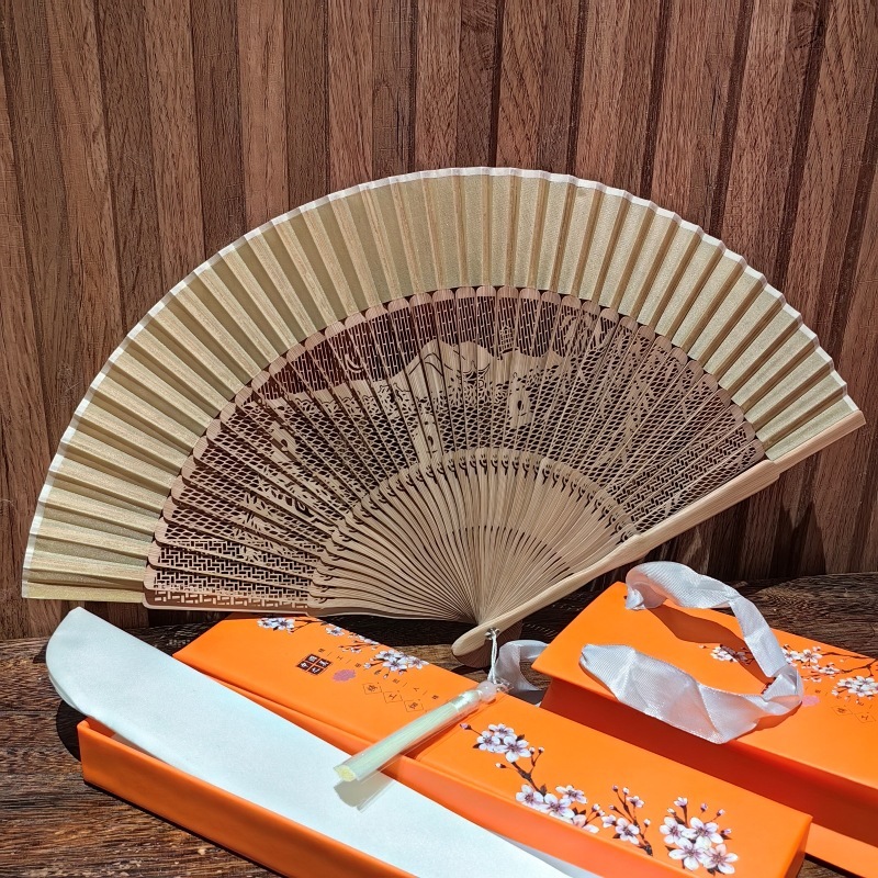 【卸売注文】庭園をテーマにしたギフトボックス入り竹彫りギフト扇子中国扇子古代風扇子|undefined