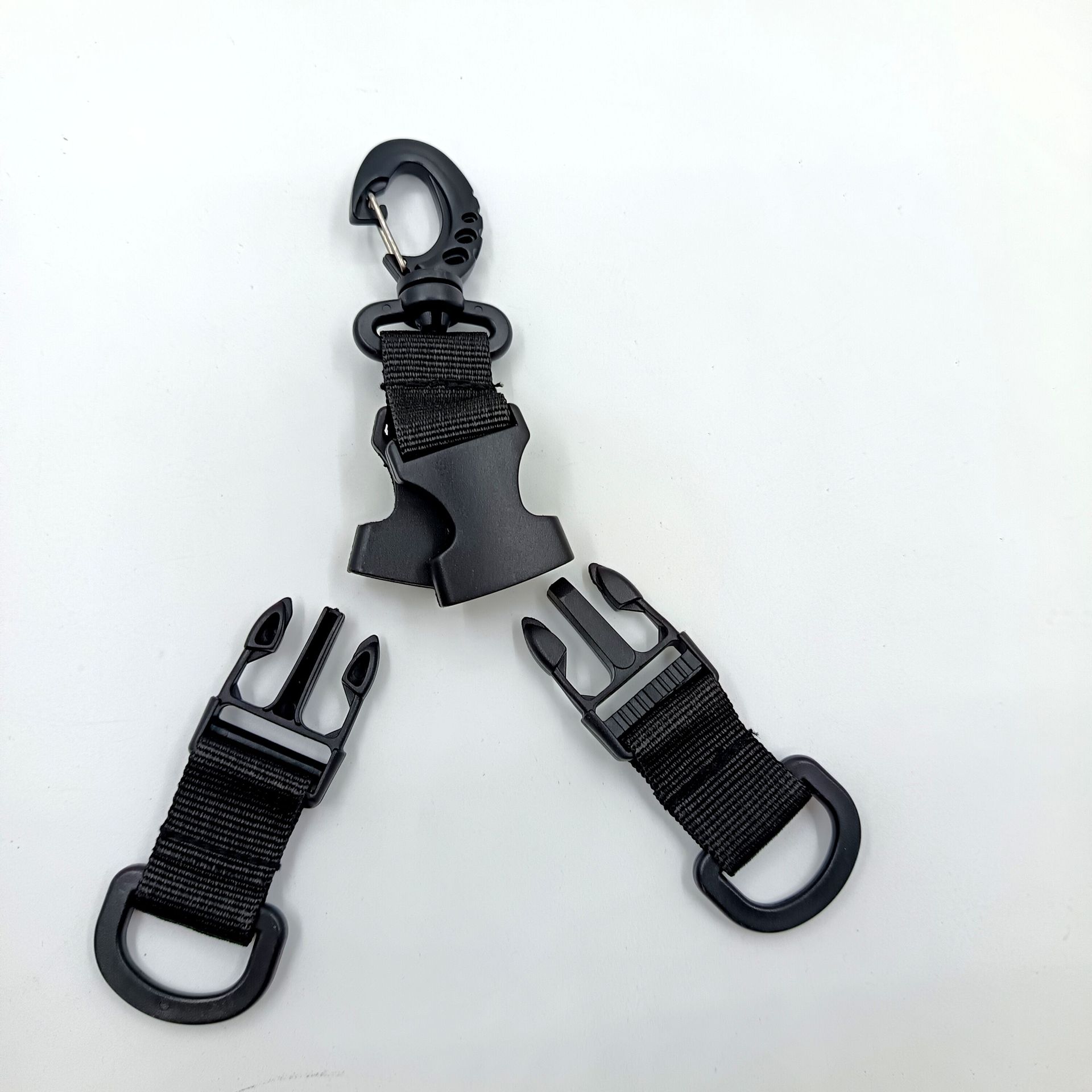 Viaje al aire libre   Keychain multifuncional de doble anillo   EDC gancho al aire libre mochila portátil de montaña