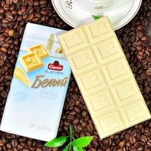 俄罗斯巧克力斯巴达克胜利牛奶白巧纯可可脂90g网红零食食品厂家