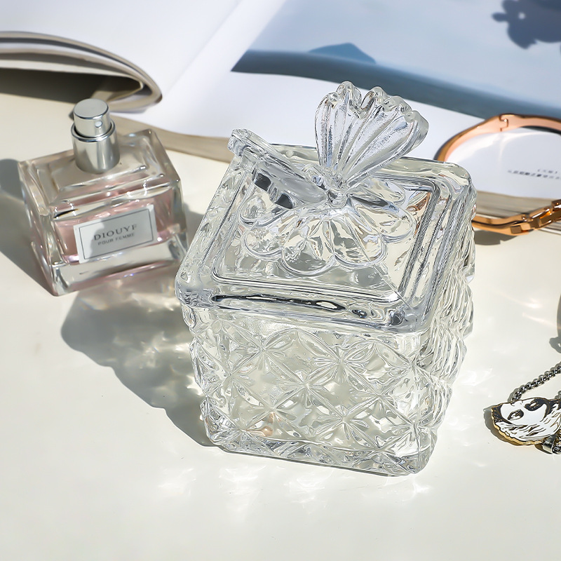 European-style transparent glass candy cup with lid sugar jar aromatherapy candle glass jar jewelry cotton swab storage jar