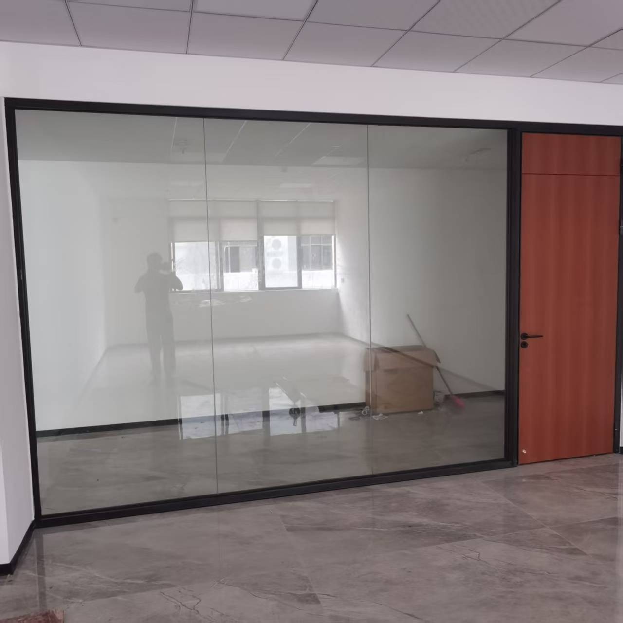 玻璃隔断，玻璃