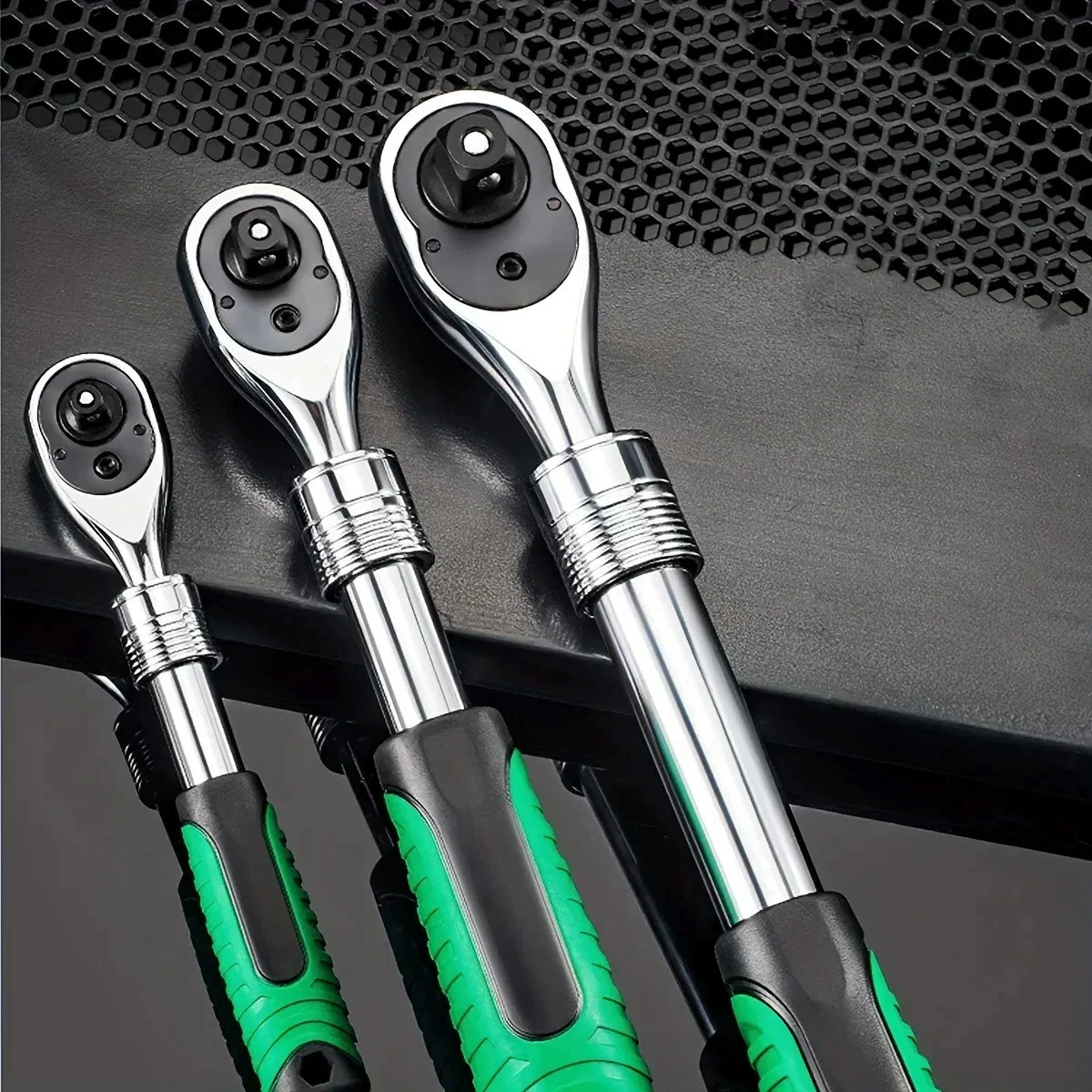 Industrial grade fast retractable 72-tooth ratchet wrench, large fly, medium fly, small fly, extended adjustable socket, labor saving