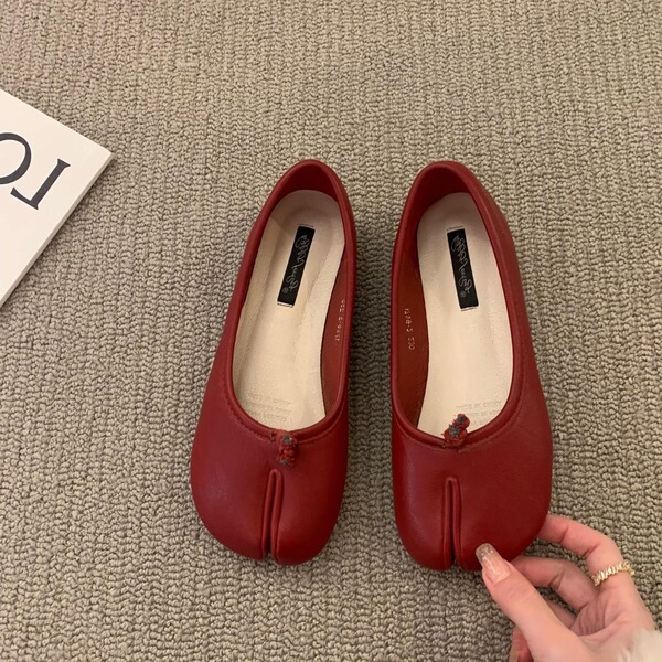 Tabi for toes