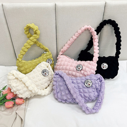 This year's trendy cloud puff bag, girl's fashion pleated single-shoulder bag, simple solid color student tote and crossbody bag.