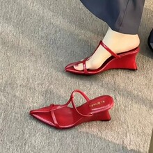 绝美尖头细带镂空半拖鞋女夏季外穿新款坡高跟仙女风罗马凉拖鞋子