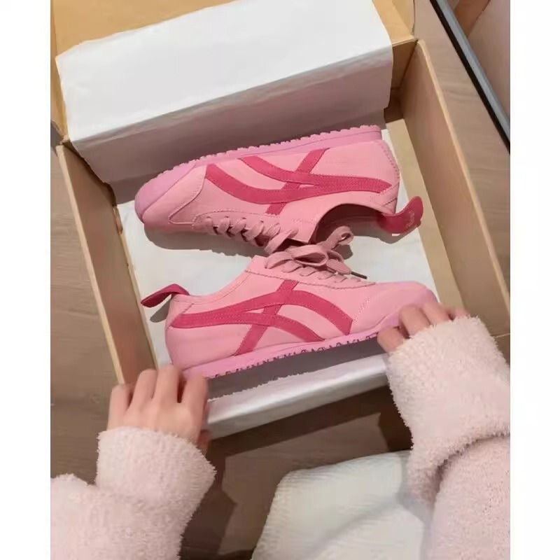 女性のためのニッチな道徳トレーニングシューズ 2025 春と秋の新作人気の多用途フラットランニングフォレストシューズスポーツとレジャーシューズ|undefined