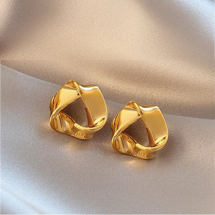 M ö bius women's new trendy and simple metal texture Korean version internet famous temperament earrings_voghion.com