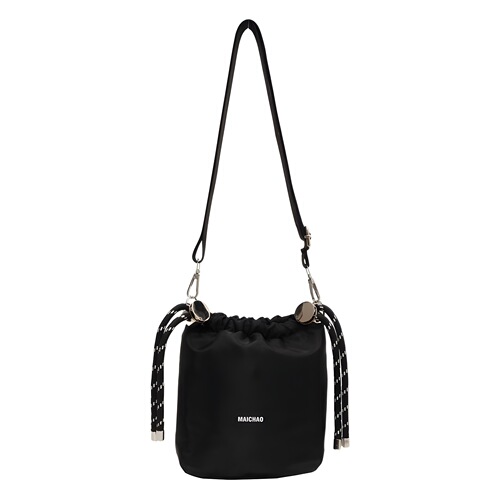 Cloth bag women's new fashion niche design one-shoulder crossbody bag high-end style bucket bag wholesale
