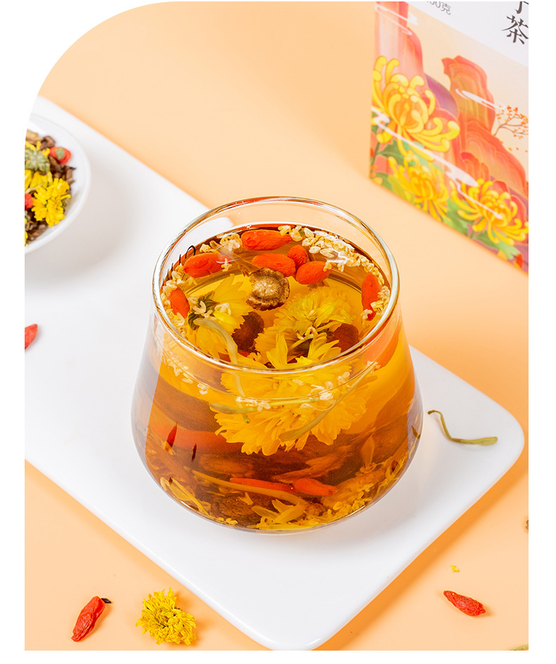 Chrysanthemum Cassia Seed Tea Bags with Goji Berry Honeysuckle Burdock Herbal Blend Sugar Free 100g Gift Box in use