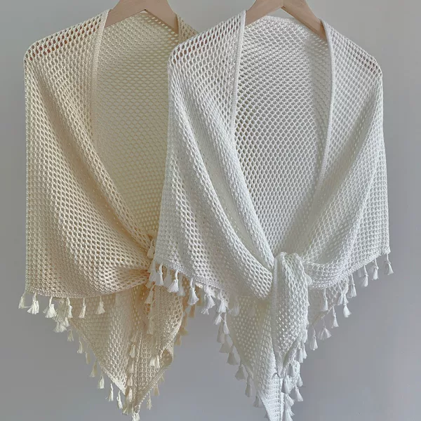 Cheongsam Triangular Shawl with Classy Tassels, Cut Out Crochet Large Cloak, Artistic Retro Air-Conditioned Room, Classy Sense