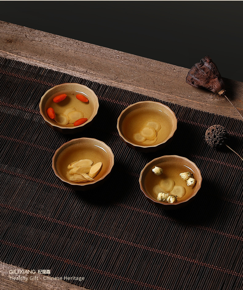American Ginseng Root Slices 0.8-1.0cm Gift Box 200g Two Jars Changbai Mountain Xiyangshen Slices in use