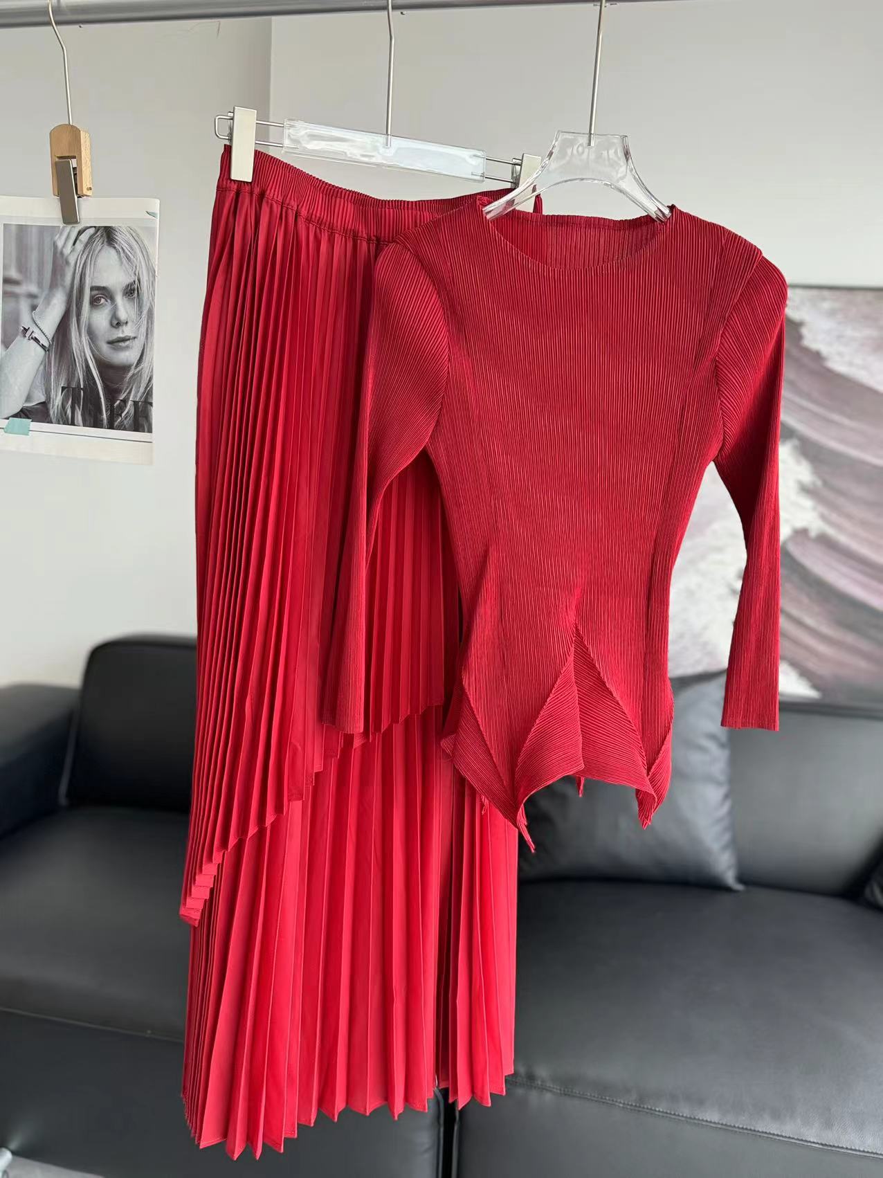 Women's Clothing solid color evening dress long sleeve two piece set floral hem elastic waist skirt top elegant commuter suit_voghion.com