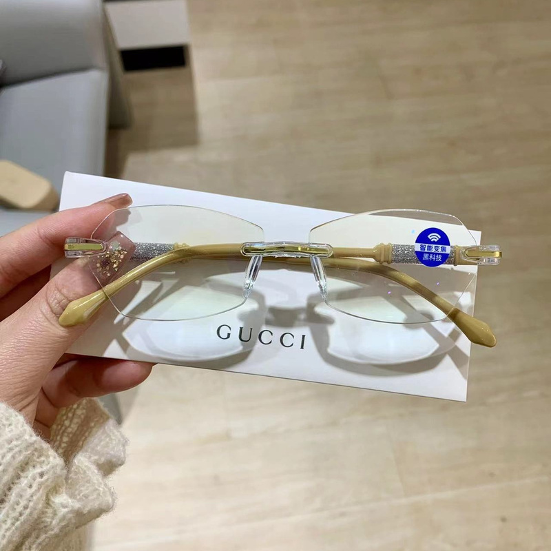 組み合わせの金は辺を切って古い花のファッションを切って、若い工場の直接販売の卸売りの老眼鏡は度数を配合することができます。|undefined