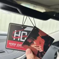 Автомобильные подвески ароматизированные кусочки ароматерапии маленькие подарки автомобильные ароматизированные кусочки воздуха свежий бумажный ароматизированные кусочки на заказ
