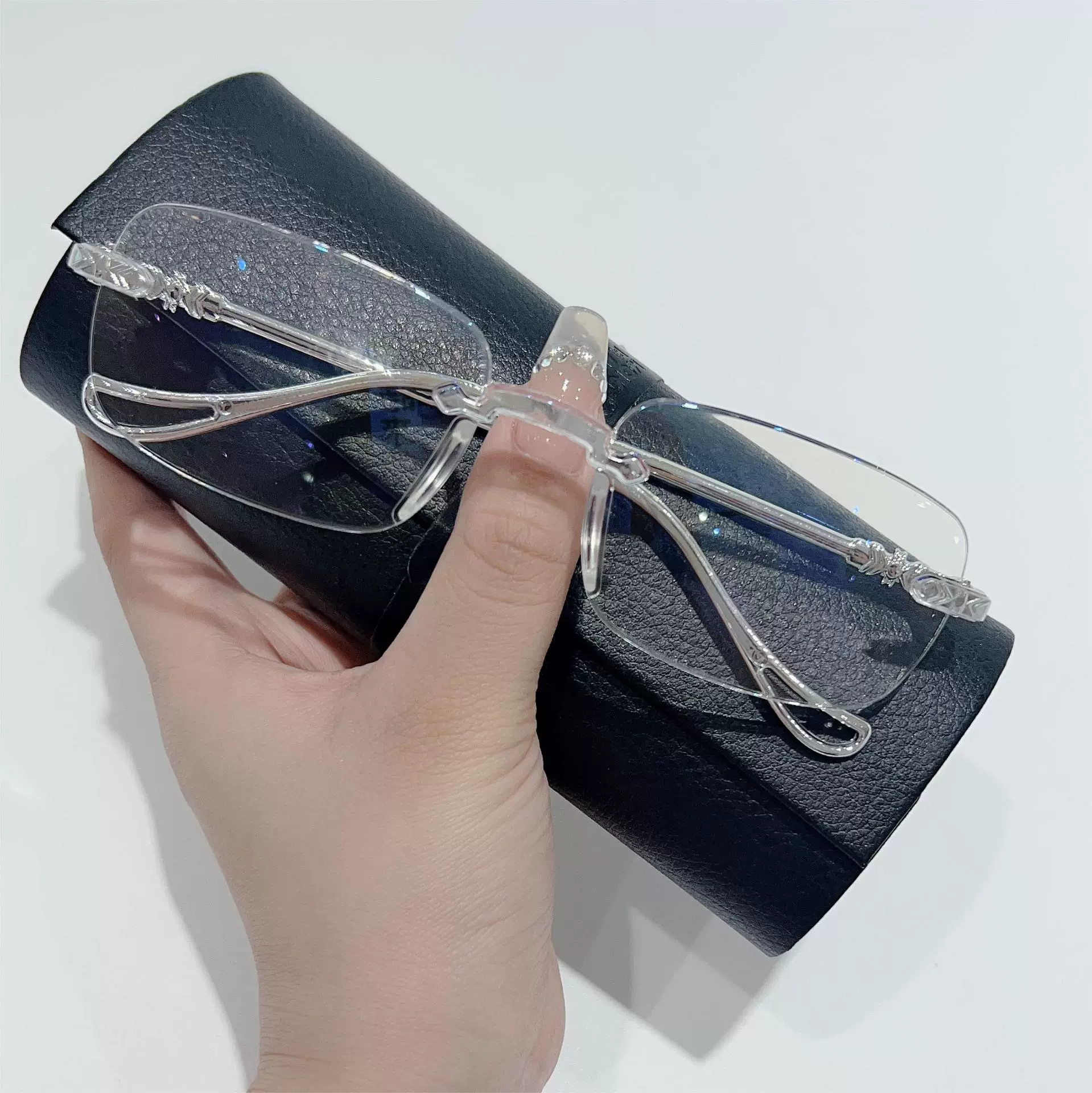 新款无框老花眼镜高清智能变焦老花镜男女高清时尚中老年眼镜现货