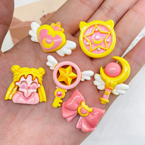 Cartoon bright face beauty Sailor Moon resin small accessories cream glue diy hair accessories head rope mobile phone chain shoe buckle decoration